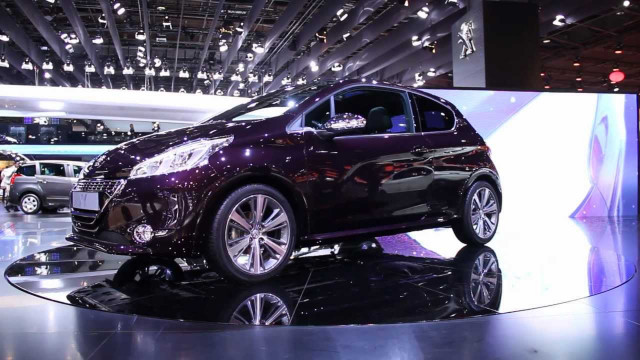 Peugeot al Salone di Parigi 2012 - Automobilismo